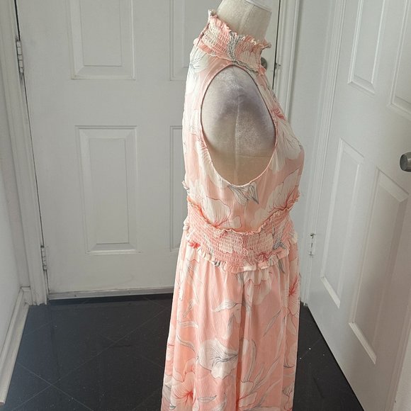 NWT RYEGRASS Women's Dress Peach Floral Sleeveless High Neck Smocked Waist SZ M - Picture 7 of 14